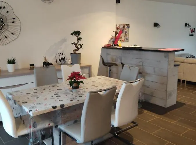 Chez Fifi * 圣布里文莱丝皮恩