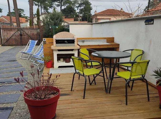 度假居 Chez Fifi 圣布里文莱丝皮恩